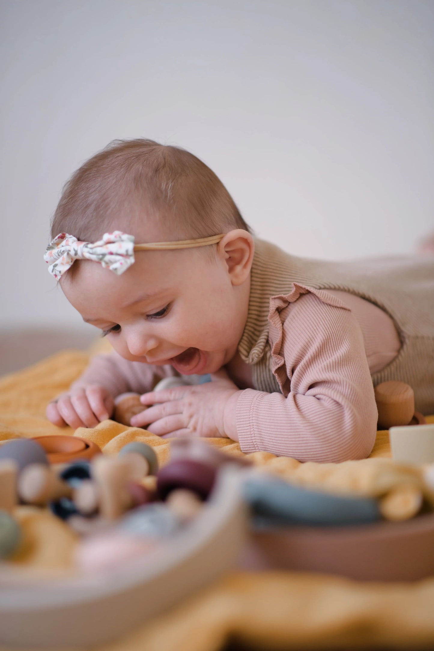 Leaf & Learn 100% cotton quilted play mat in holiday bundle