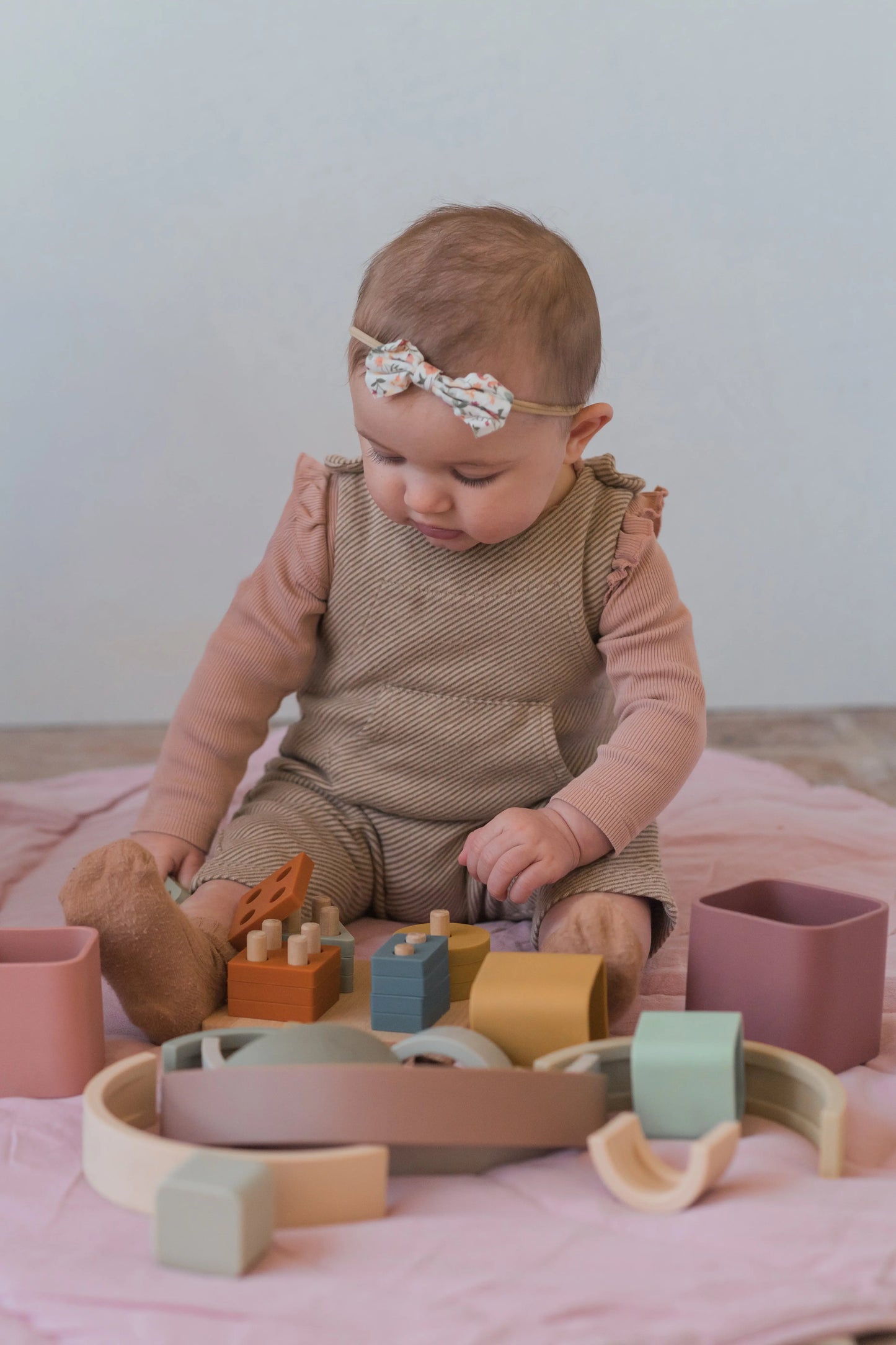 Leaf & Learn 100% cotton quilted play mat in holiday bundle — select color and size